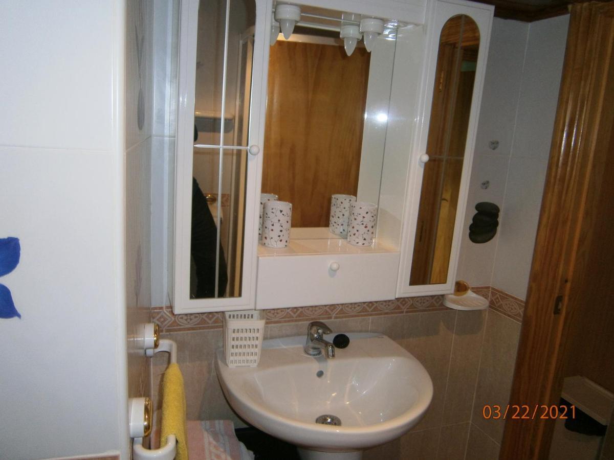 Chez Rose Et Patrick Apartment Policar ภายนอก รูปภาพ